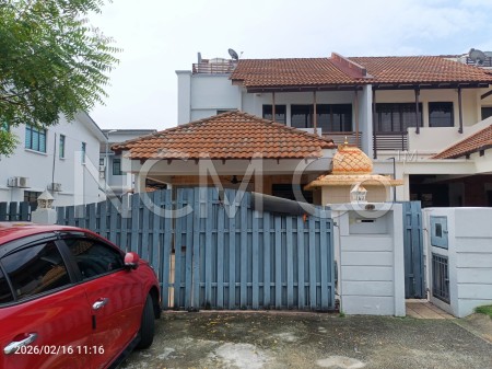 Terrace House For Auction at Lakeside Residences