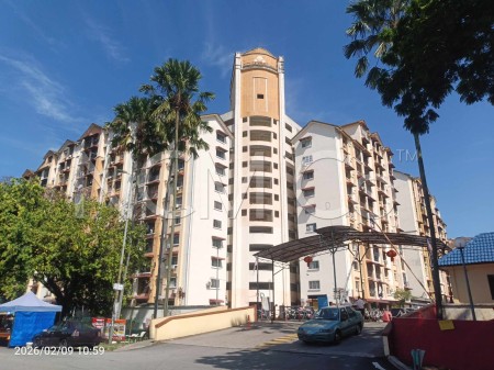 Apartment For Auction at Vista Lavender
