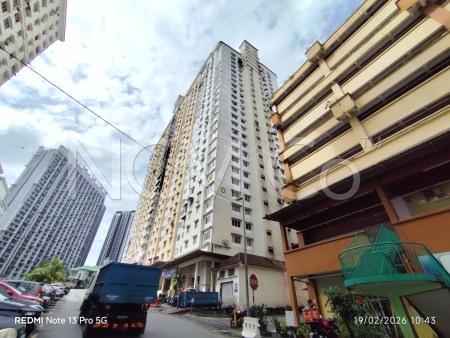 Apartment For Auction at Flora Damansara Apartment