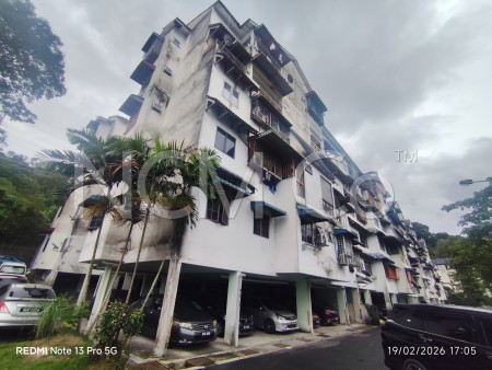 Apartment For Auction at Antara Apartment