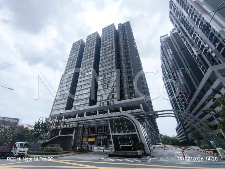 SOHO For Auction at Canopy Hills