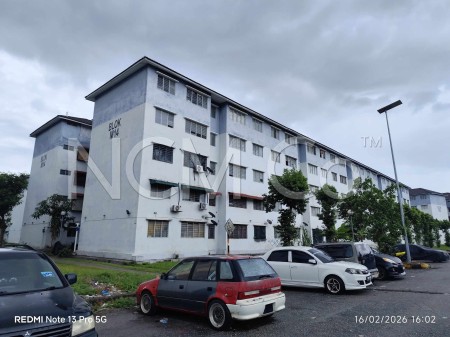 Flat For Auction at Kenari Court