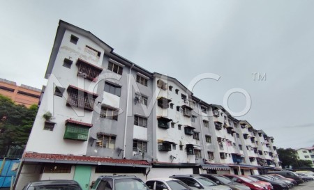 Flat For Auction at Taman Dagang