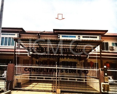 Terrace House For Auction at Sarikei