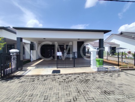 Terrace House For Auction at Kota SAS