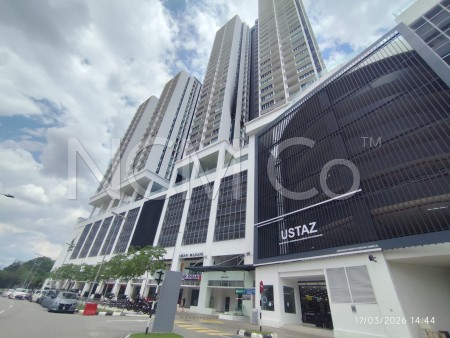 Serviced Residence For Auction at Anggun Lumayan