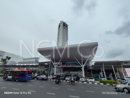 Shop For Auction at Komtar