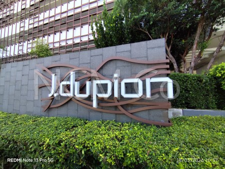 Serviced Residence for Auction