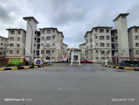 Apartment For Auction at Lilywood Court