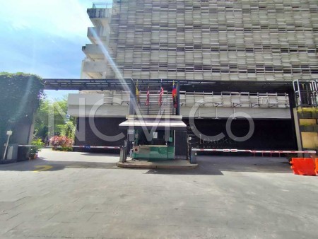 Serviced Residence for Auction