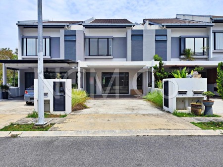 Terrace House For Auction at Lambaian Residence