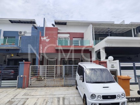Terrace House For Auction at HIJAYU 3