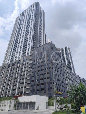 Serviced Residence For Auction at Bayu Residensi @ Seri Temenggung