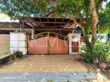 Terrace House For Auction at Taman Sierra Perdana