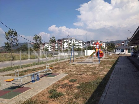 Apartment For Auction at E-Residence