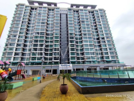 SOHO For Auction at Vista Alam