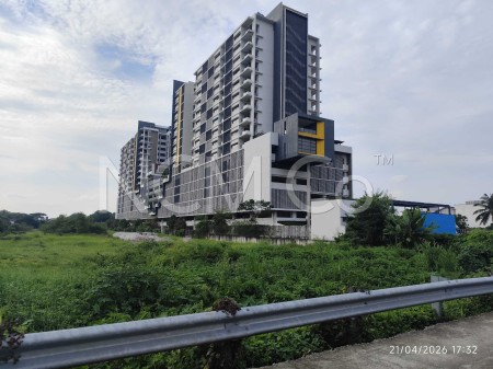 Condo For Auction at The Armanna