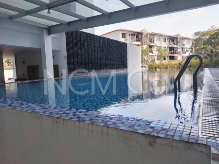 Condo for Auction