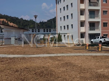 Apartment for Auction