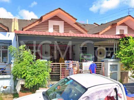 Terrace House For Auction at Taman Sierra Perdana