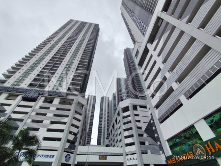 Serviced Residence For Auction at Razak City Residences