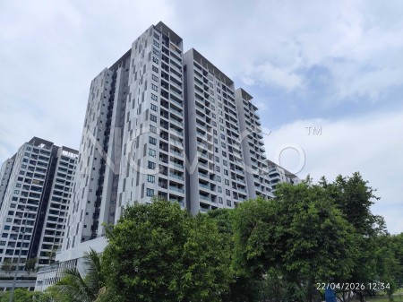 Condo For Auction at Paragon 3