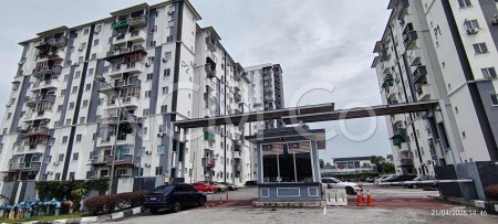 Apartment For Auction at Perdana Park
