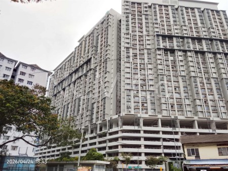 Apartment For Auction at Platinum Teratai