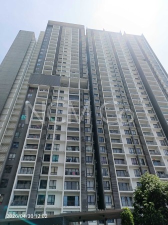 Apartment For Auction at Luminari @ Harbour Place