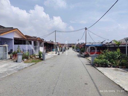 Terrace House for Auction