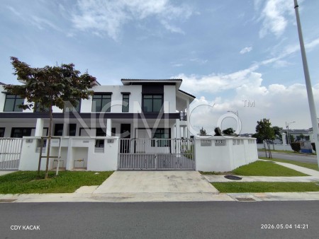 Terrace House For Auction at Eco Tropics