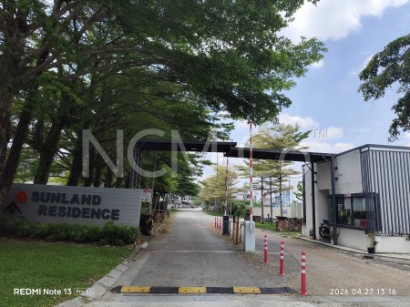 Terrace House for Auction