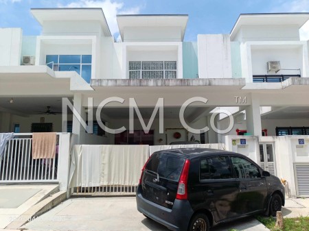 Terrace House For Auction at Ara Sendayan