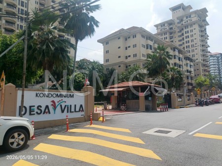 Condo For Auction at Desa Villa