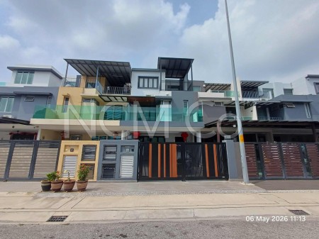 Terrace House For Auction at Bandar Botanic