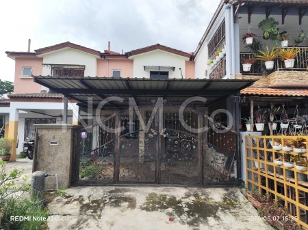 Terrace House For Auction at Green Valley Park (Pinggiran Lembah Hijau)