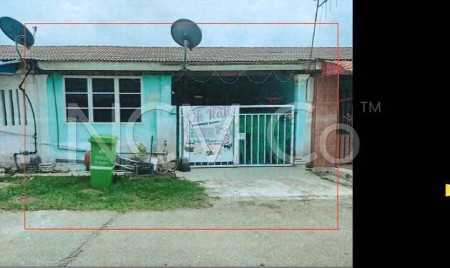 Terrace House For Auction at Kampung Padang