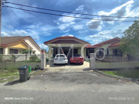 Terrace House For Auction at Taman Kelisa Ria