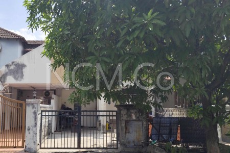 Terrace House For Auction at USJ 1