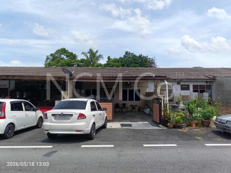 Terrace House For Auction at Taman Desa Dahlia