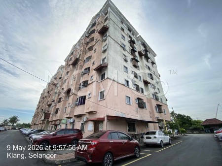 Apartment For Auction at Perdana Villa