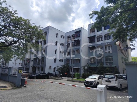 Apartment For Auction at Delima Apartment