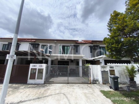 Terrace House For Auction at Alam Sari