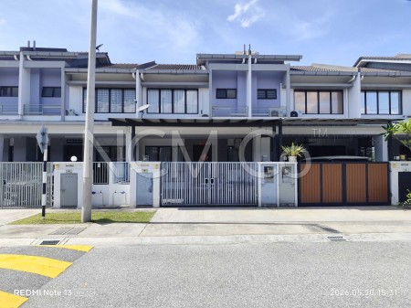 Terrace House For Auction at M Aruna