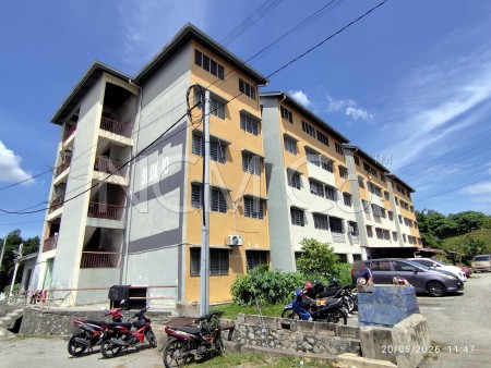 Flat For Auction at Taman Semarak
