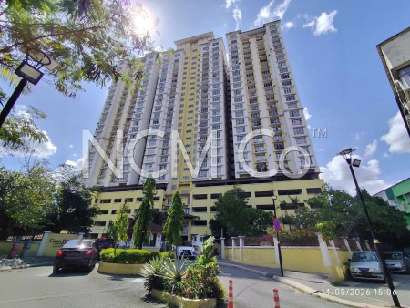 Condo For Auction at Casa Prima