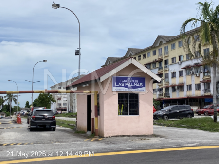 Flat For Auction at Las Palmas