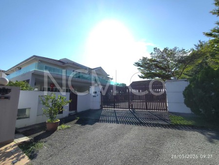 Semi D For Auction at Taman Camay