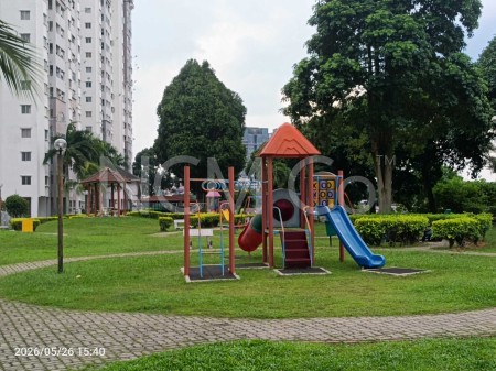 Apartment for Auction
