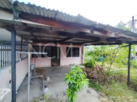 Terrace House for Auction
